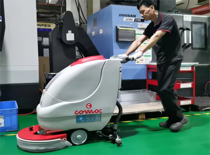 走進(jìn)車(chē)間，領(lǐng)略工業(yè)場(chǎng)景清潔利器